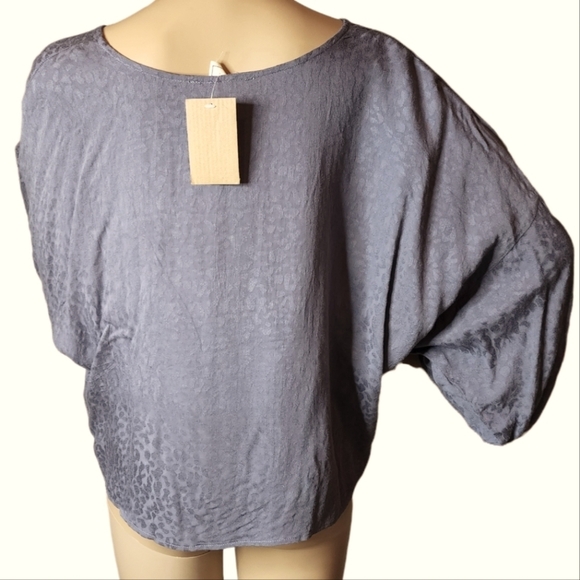 NWT Grey blouse- Style Rack - Picture 10 of 16